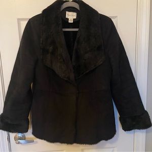 🖤 White House Black Market Faux Fur Suede Coat Size L
